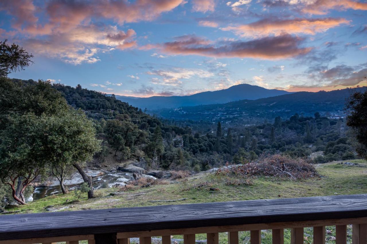 Casa Rio Yosemite -Waterfall Plus 9 Acres Оукхърст Екстериор снимка