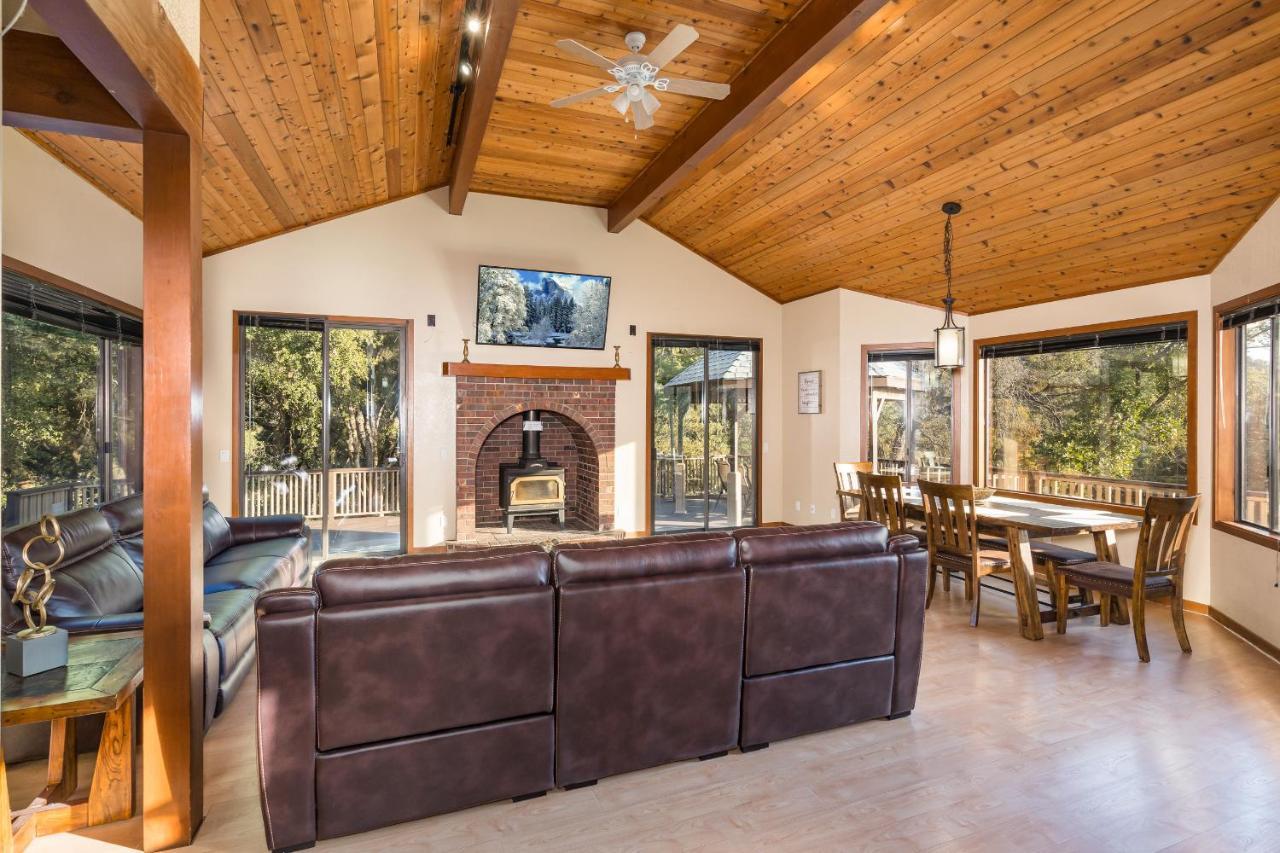 Casa Rio Yosemite -Waterfall Plus 9 Acres Оукхърст Екстериор снимка