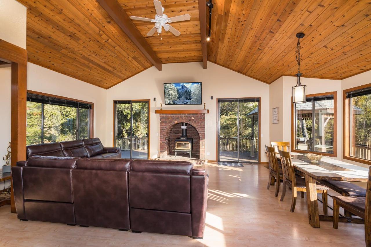 Casa Rio Yosemite -Waterfall Plus 9 Acres Оукхърст Екстериор снимка